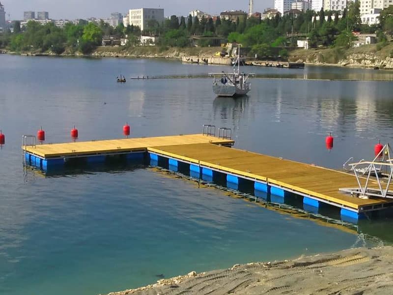 Пирс для катера